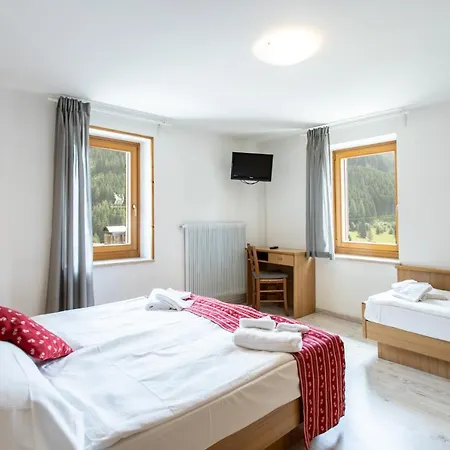 Ciasa Alpina Relax Hotel Moena Exterior photo